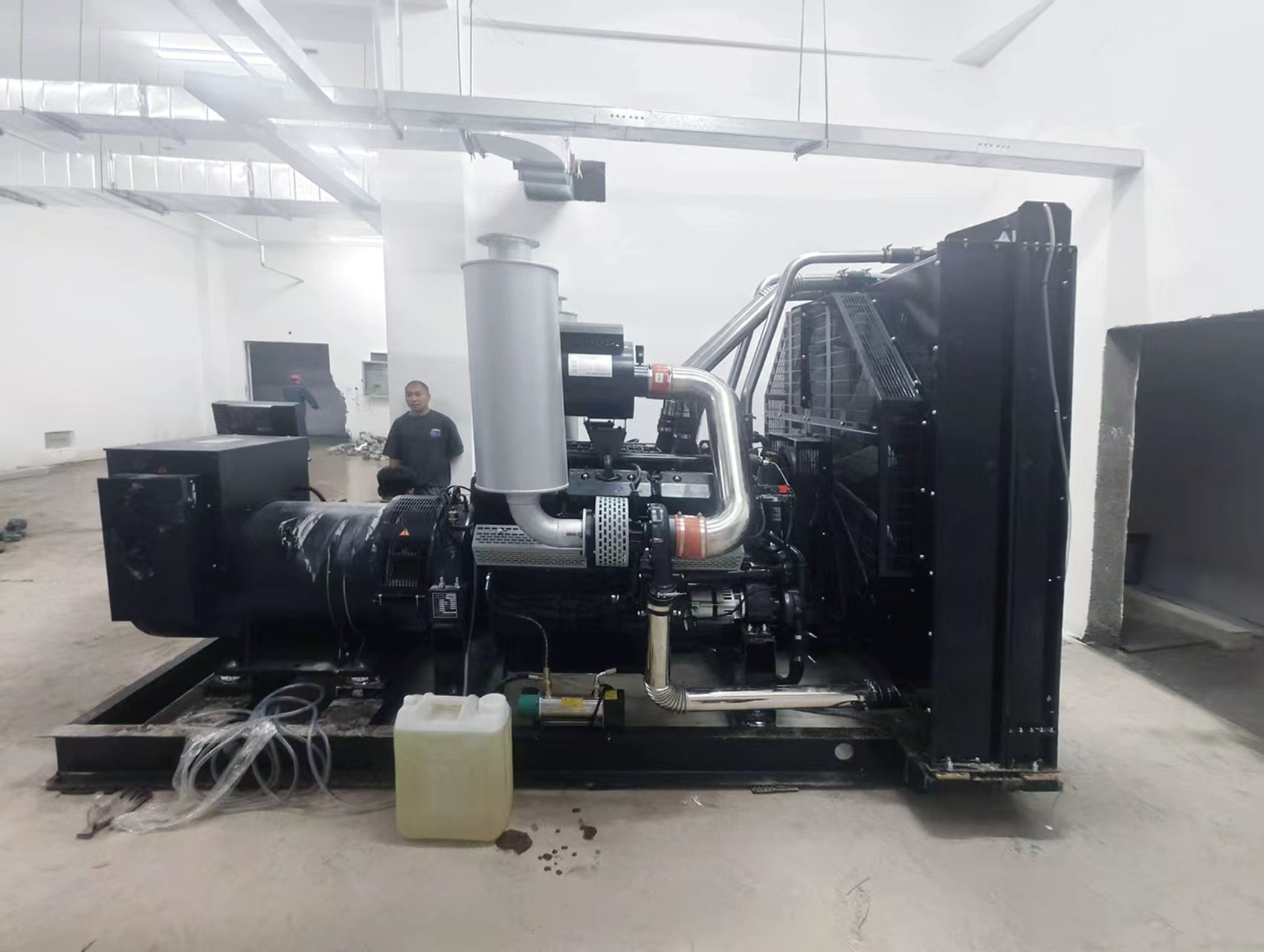 [公司新闻]600KW强劲心脏就位！熊猫电源助力保定飞欣房地产项目完美交付